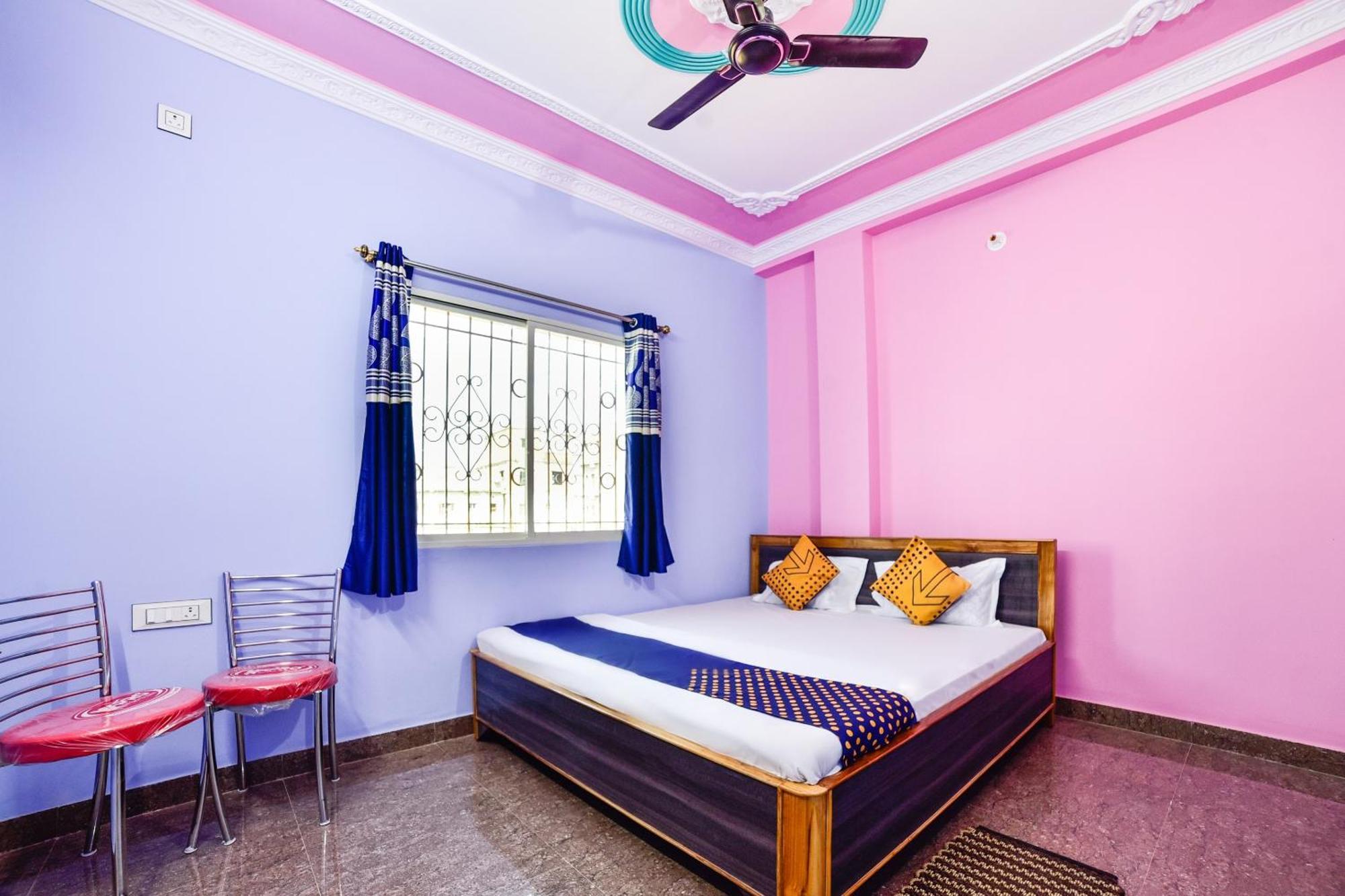 Spot On Devlok Guest House ปัฏนา ภายนอก รูปภาพ